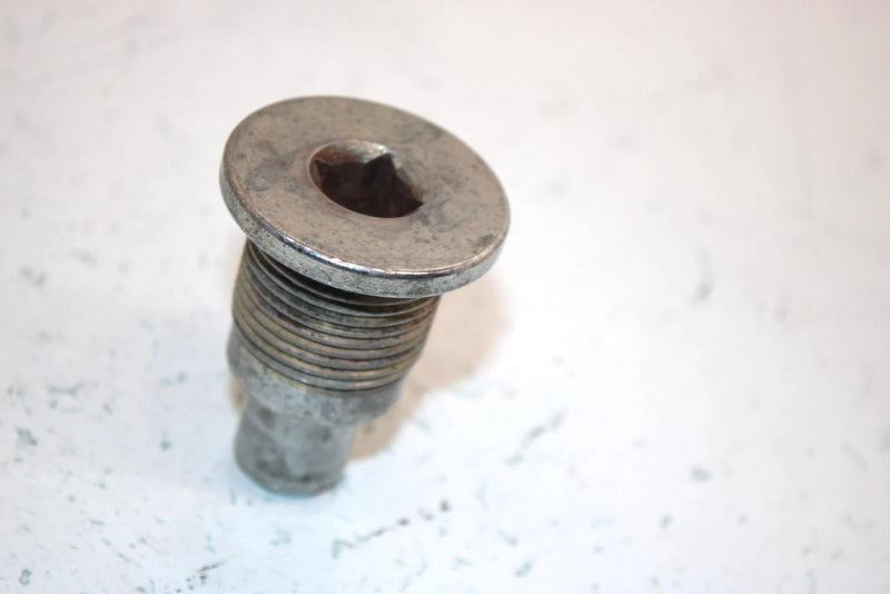 04 Polaris Atp 330 4x4 Oem Right Swing Arm Pivot Bolt 5133389 AP23