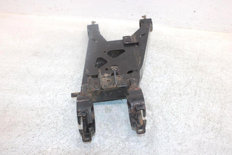 2004 Polaris Trail Boss 330 Oem Rear Swingarm 1580111 AP117