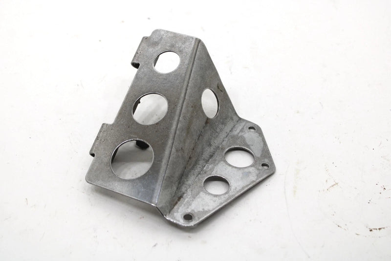 2007 Yamaha Attak Gt Oem Belt Cover Mount 8FA-21973-00-00 SY135