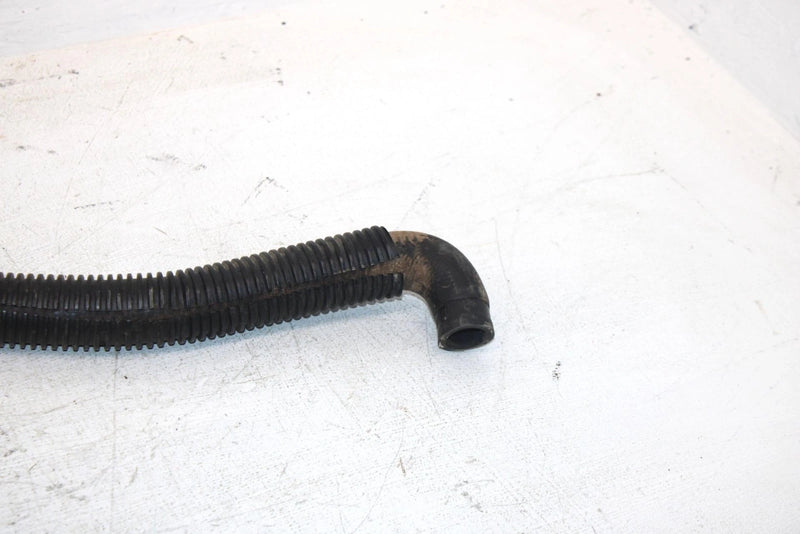 2006 John Deere  Buck 650 Oem Upper Radiator Hose 709200048 AJ0