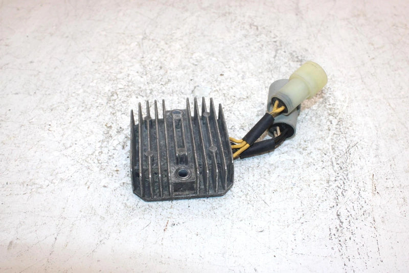 2003 Kawasaki Prairie 650 Oem Voltage Regulator 21066-1112 21066-0047 AK26