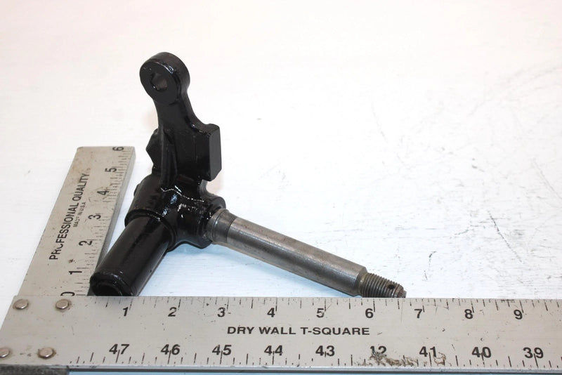 1986 Yamaha  Moto 4 Oem Right Steering Knuckle 59V-23502-01-00 AY7