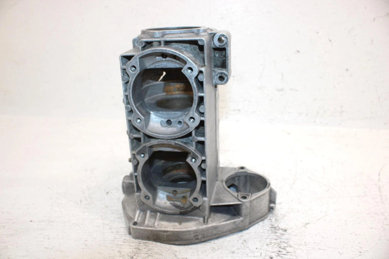 1997 Yamaha Venture Tr Oem Crankcase 88T-15100-01-00 SY15