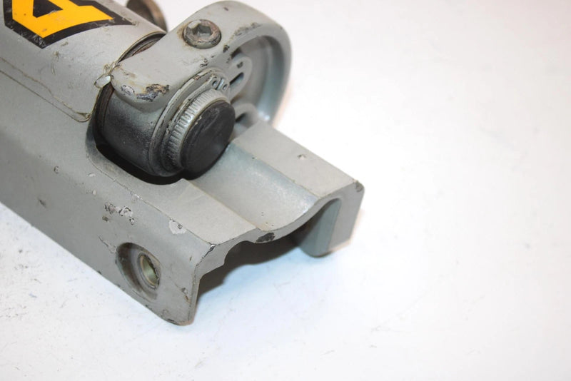 04 Arctic Cat Firecat 600 Efi Sno-pro 1 Oem Right Steering Knuckle 1703-370 SAS3