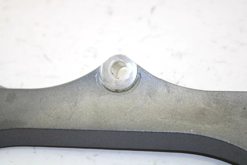 96 Yamaha Wave Raider 760 OEM Right Engine Mount 6R7-21425-01-00 JY1 