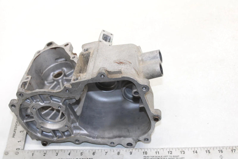 02 Polaris Magnum 325 4x4 Main Transmission Case 3233765 AP123