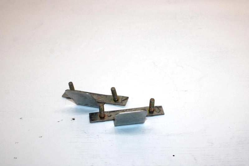 2000 Ski-doo Mxz 600 Oem Hood Guide Pair 502006500 SS15