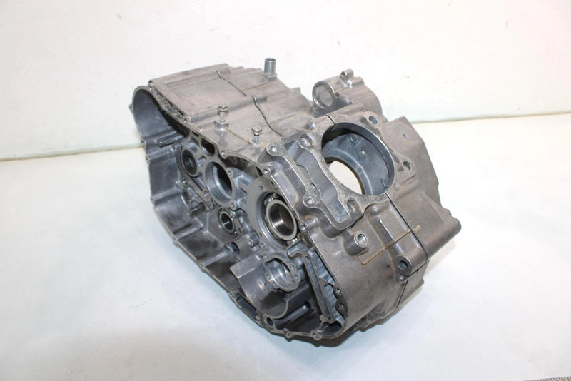 96 Kawasaki Bayou 400 4x4 Oem Crankcase 14001-5344 AK11