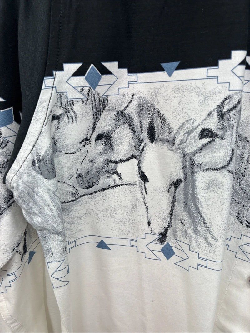 New Women’s Cumberland Horse Designed Long Sleeve Button Up Medium LL-53
