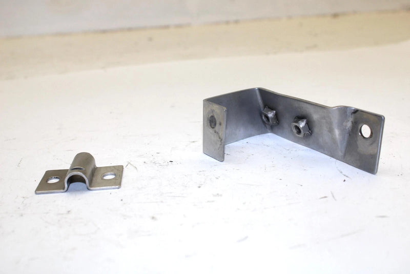 92 Yamaha Waverunner Iii 650 Oem Cable Stopper Bracket FJ0-61467-30-00 JY3