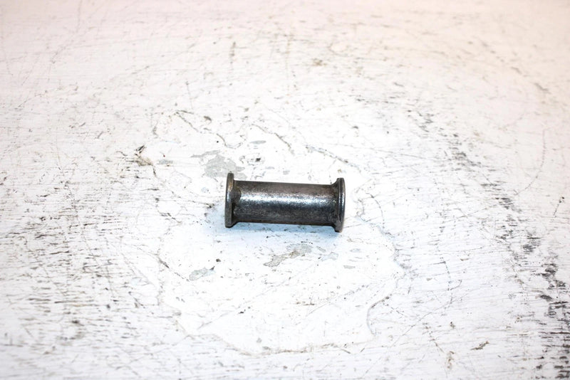 1982 Honda Atc200 Ea Big Red Oem Engine Mount Spacer (Short) 50250-958-680 AH64