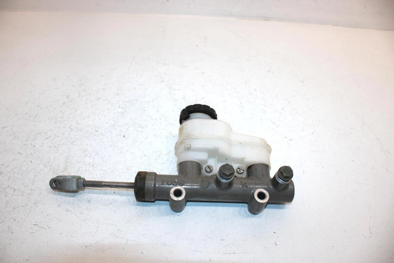 2008 Polaris Ranger 700 Oem Brake Master Cylinder 2203454 1912463 XP0