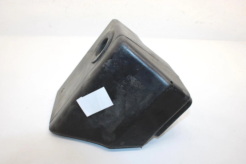 88 Polaris Star  Oem Airbox 5430649 SP156