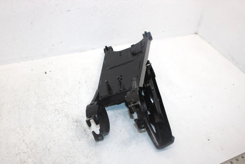 1993 Polaris Trail Boss Oem Rear Swingarm W/Guards 1580090 5430776 AP72