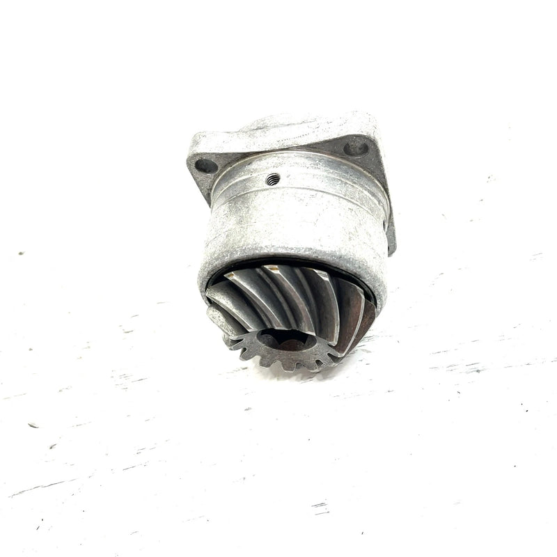 2005 Arctic Cat 650 4x4 V2 OEM Front Output Gear And Housing 3201-207 AA39