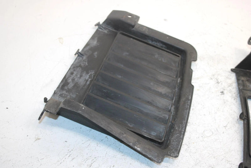 84 Yamaha Phazer Se Oem Side Louver Set 8X9-77131-00-00 8X9-77132-00-00 SY9