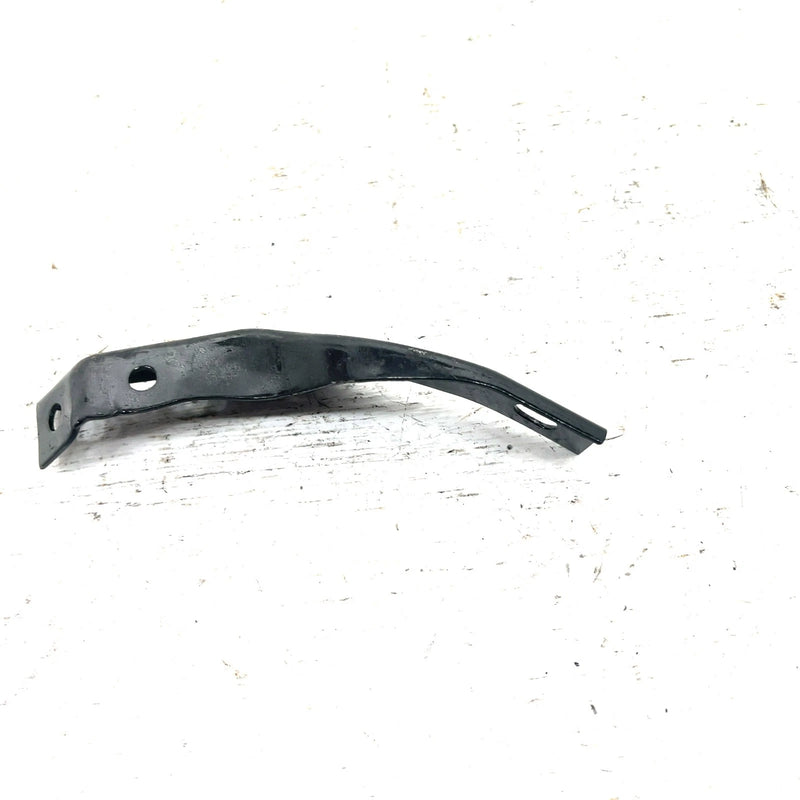 84-87 Suzuki Quadrunner 185 OEM Front Left Fender Bracket 53243-18901 AS33