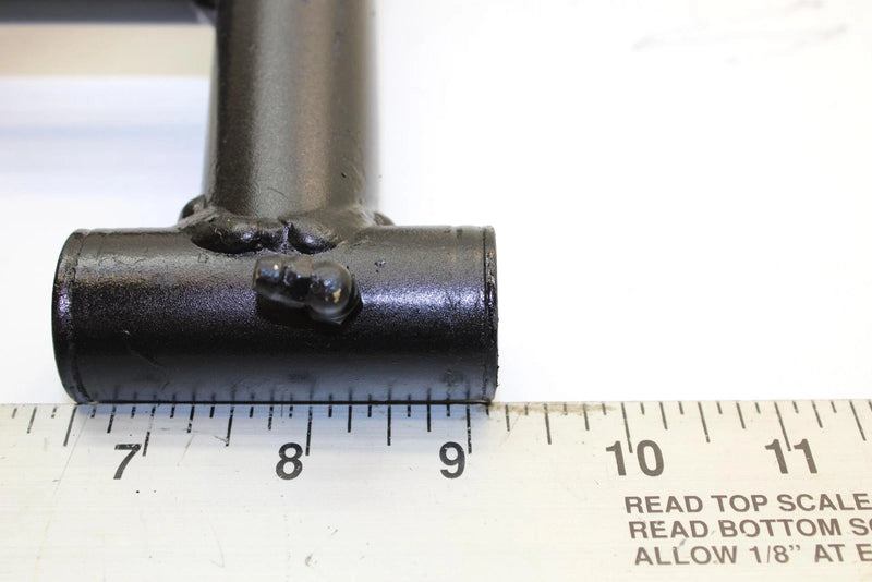 1988 Yamaha  Moto 4 Oem Front Right A Arm 2HT-23580-00-00 B224