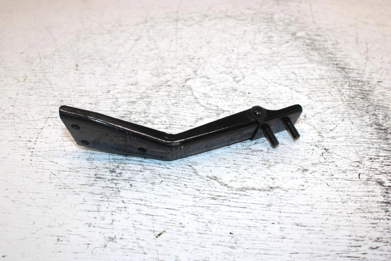 1997 Yamaha Venture Tr Oem Right Hood Hinge 88T-7714A-00-00 SY15
