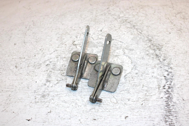 1996 Ski-doo Mxz 440 Oem Hood Hinge Pair 517261000 SS13