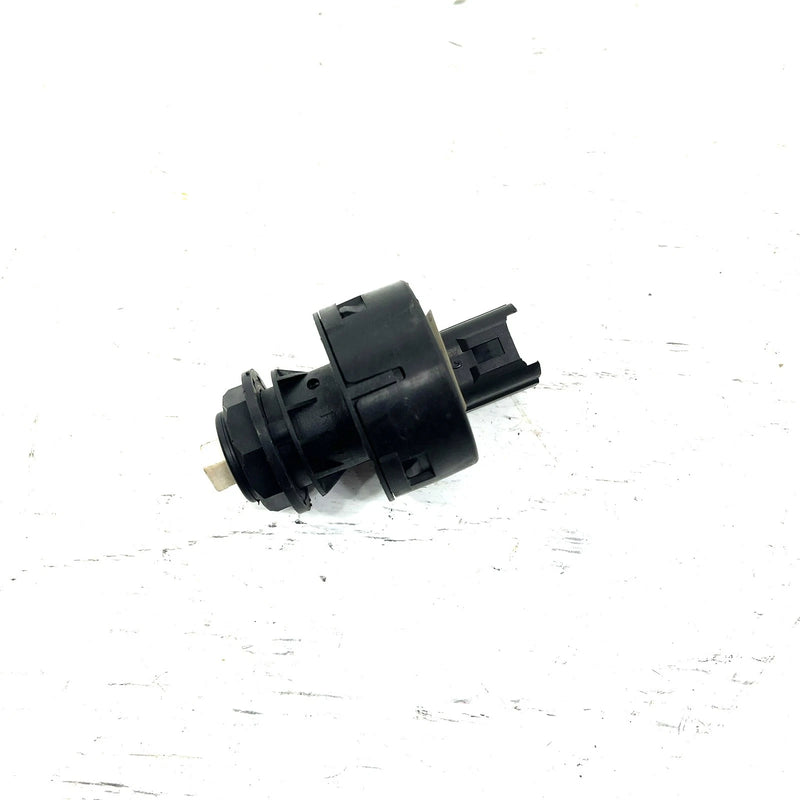 2004 Yamaha Rhino 660 OEM Headlight Switch 5UG-H2526-00-00 XY3
