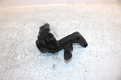 1994 Yamaha  Timberwolf 4wd Oem Right Steering Knuckle 4KD-23502-01-00 AY25