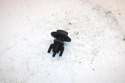 98 Polaris Xplorer 300 Oem Fuel Petcock 5432559 7052154 AP69