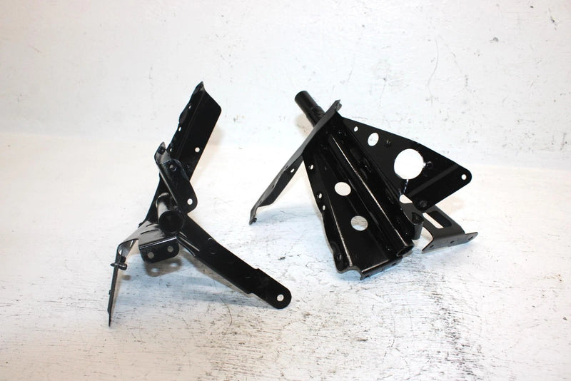 2002 Ski-doo Mxz 800 Adrenaline Oem Trailing Arm Mount Set 518320507 SS21