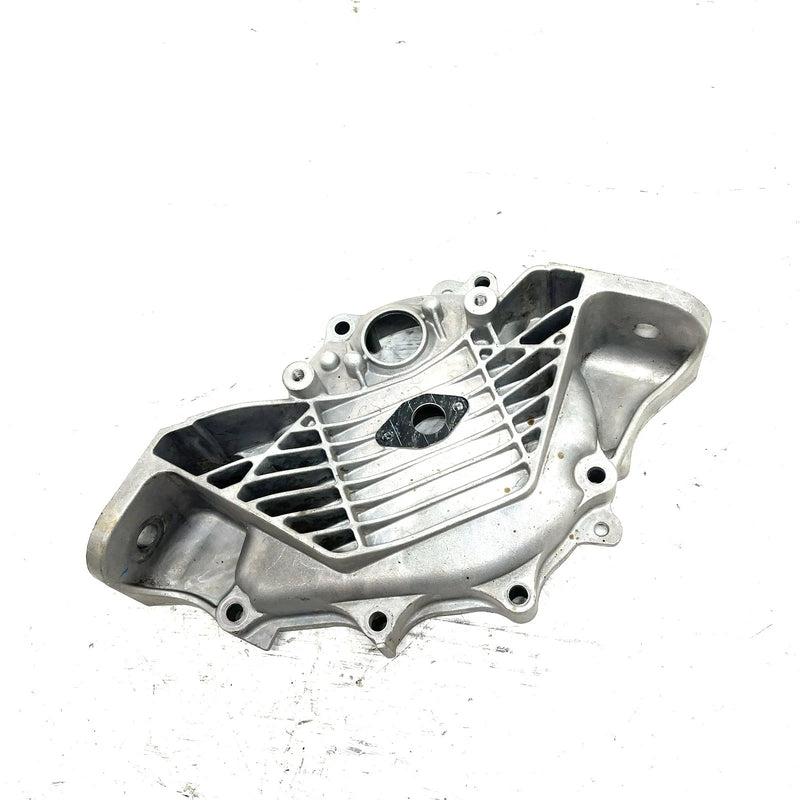 01-05 Yamaha WaveRunner XLT1200 OEM Stator Side Cover 68N-81337-00-94 JY27