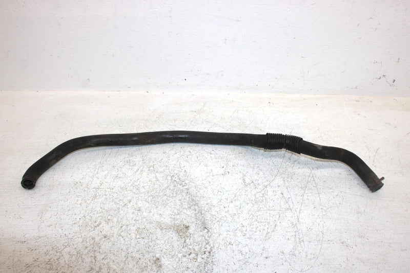 2006 John Deere  Buck 650 Oem Lower Radiator Hose 709200047 AJ0