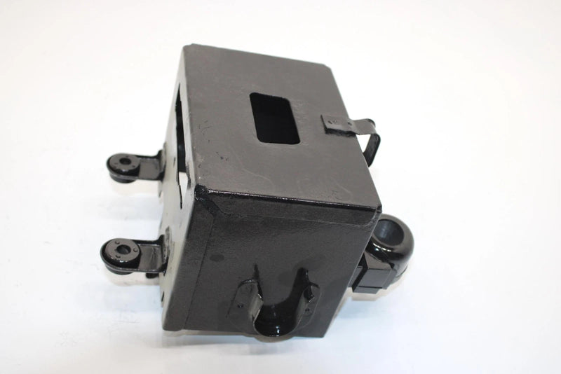 84 Honda Fourtrax 200 Trx200 A Oem Battery Box 50325-VM5-000 AH33