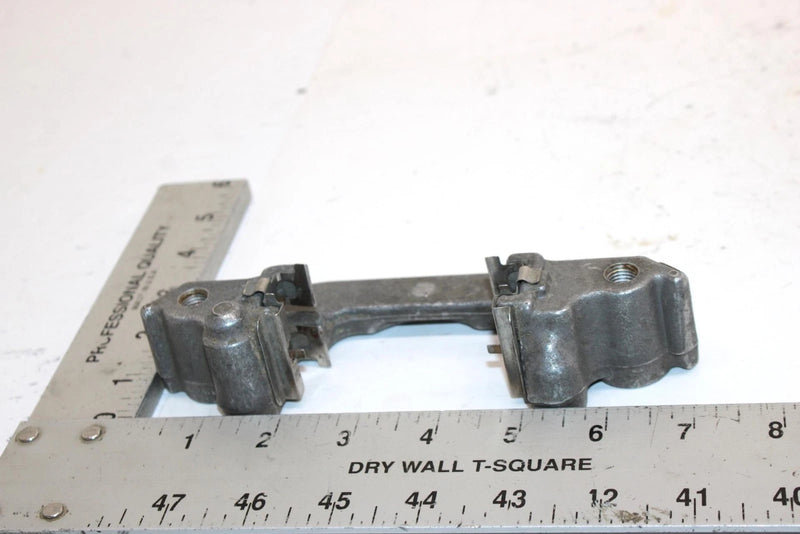 09 Honda Trx 500 Fpea Foreman P/s Oem Right Caliper Bracket 45210-HP0-B81 AH17