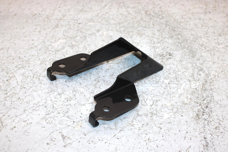 1998 Suzuki Quadrunner 250 Oem Headlight Bracket 51530-20B00 AS13