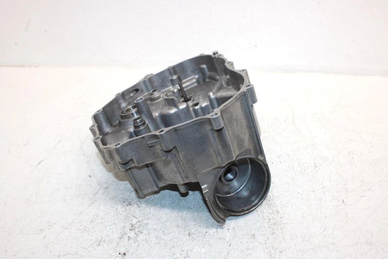 2007 Honda Fortrax 680 Oem Front Engine Side Cover 113000-HN8-010 AH46