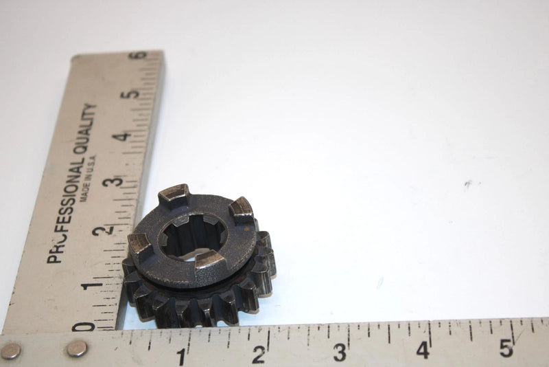 85 Suzuki Quadrunner 250 Lt250ef  Oem 18T 3rd Drive Gear 24231-24501 AS14