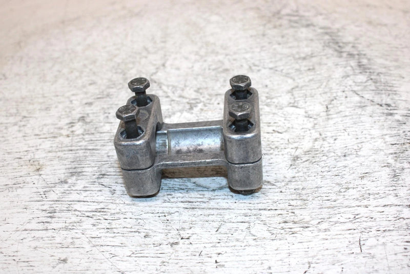 1997 Polaris Indy 500 Oem Handebar Mount W/Bolts 5630187-067 SP20