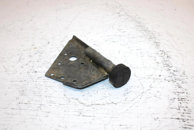 1998 Polaris 500 Oem Torque Stop Bracket 1012525 SP39