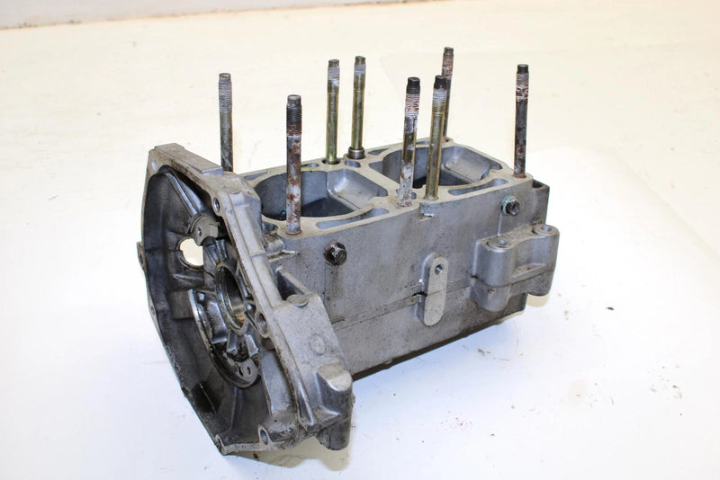 1996 Yamaha Vmax 600 Oem Crankcase 8AB-15100-01-00 SY83