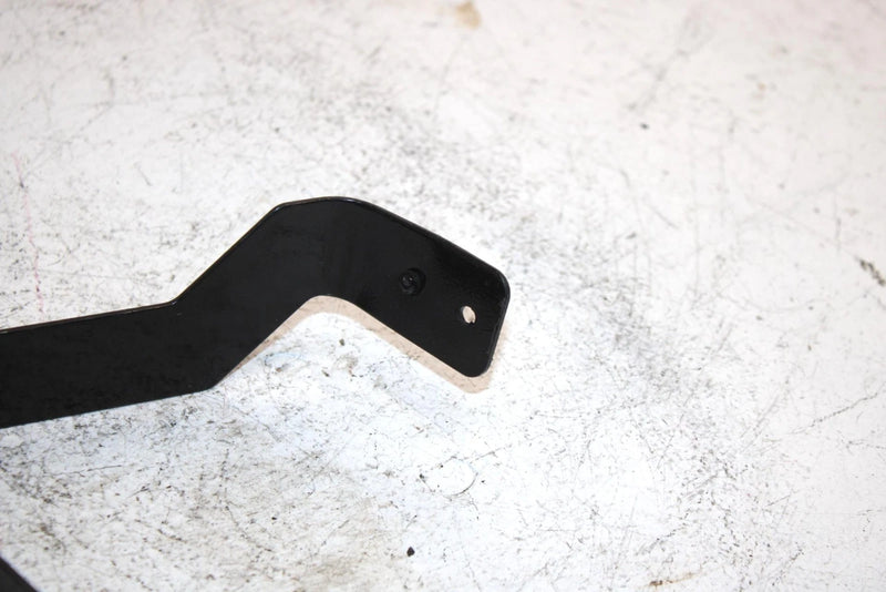 99 Polaris Xlt Touring Oem Muffler Bracket 1012298-067 SP46