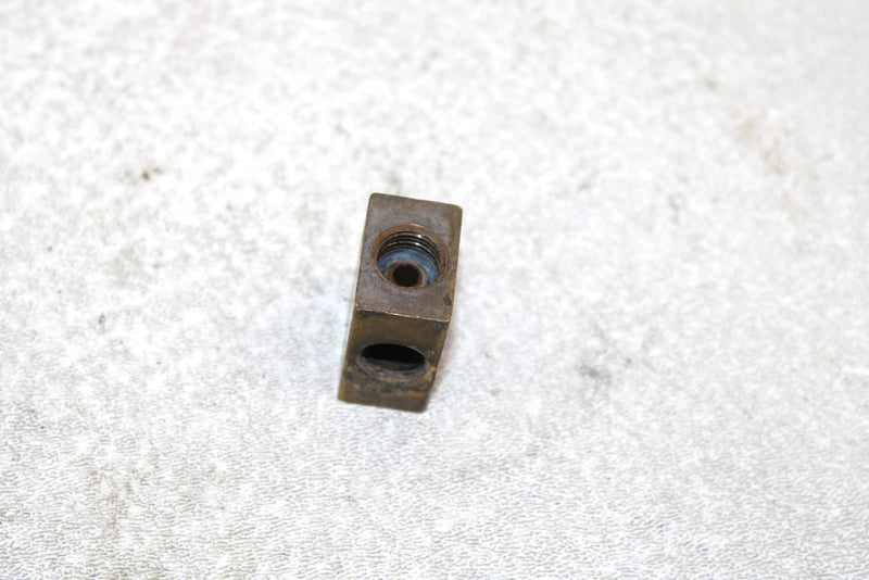 92 Polaris Trail Boss 4x4 Oem Brake T Fitting Splitter 7052044 Q1757