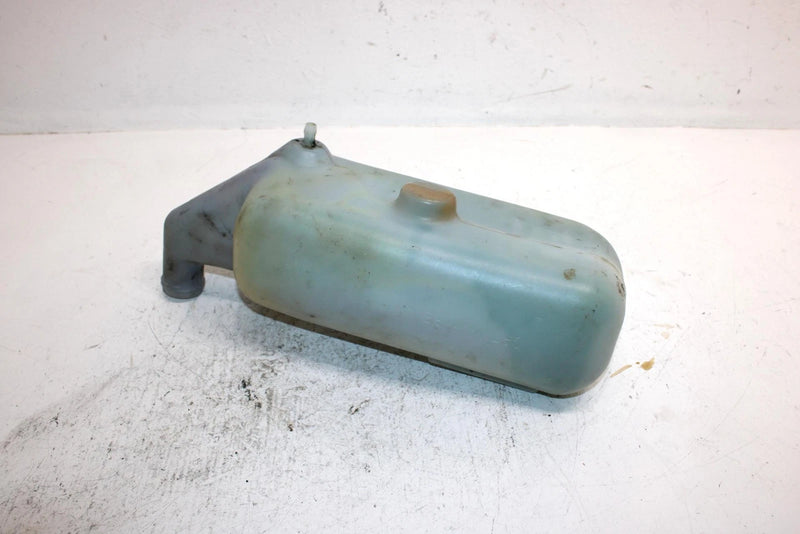1998 Yamaha Waverunner Gp800 Oem Oil Tank GP7-U775B-00-00 JY9