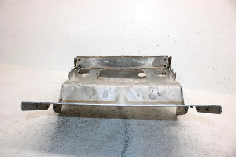 1997 Yamaha Vmax Sx 700 Triple Oem Front Frame Bracket 8CR-21940-07-00 SY10