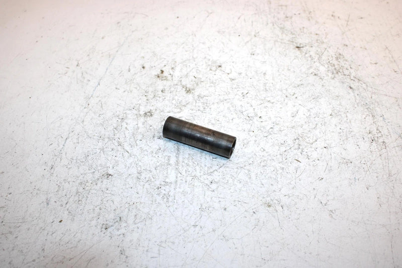 1997 Yamaha 1100 Triple Waveventure Oem Piston Wrist Pin 62T-11633-00-00 JY24