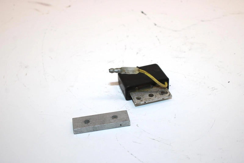 1995 Polaris Xlt Oem Voltage Regulator W/Spacer 2203873 5211573 SP71