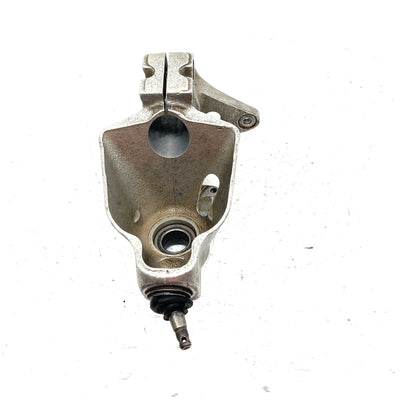 02-03 Kawasaki Prairie 650 OEM Front Right Steering Knuckle 39186-0042 AK37