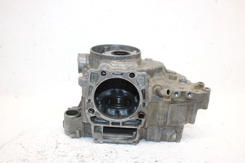 1999 Polaris Sportsman 325 Oem Crankcase 3085849 AP16