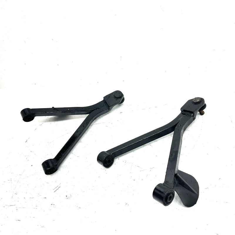 98-99 Arctic Cat 300 4X4 OEM Front Lower A Arm Set 0503-204 0503-203 AA42