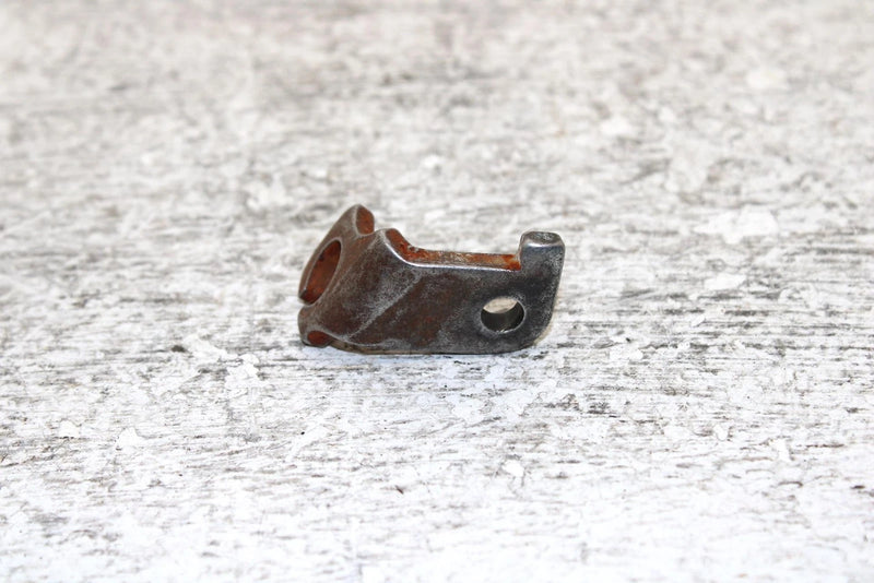 1996 Yamaha Vmax 600 Oem Brake Caliper Bracket 8AB-25721-00-00 SY29