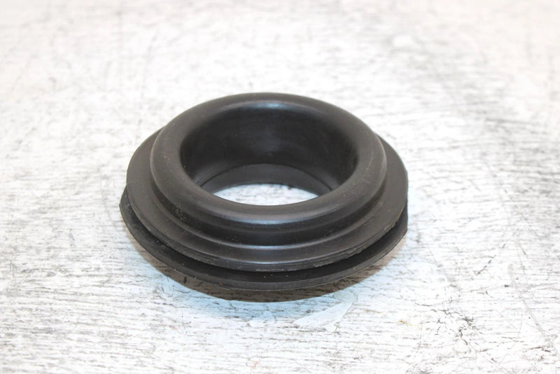 1995 Yamaha Vmax 600 Oem Air Cleaner Joint 8AB-14453-00-00 Q5202