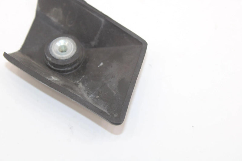 1988 Yamaha Xlv Oem Front Right Bumper End Cap 8N8-77524-00-00 SY128